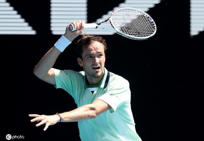 是其挥棒效 是其挥棒效